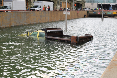 The nonlinear interactions between tides, surges, and rivers play important roles in transitioning flooding, which can shift along estuaries based on the balance between river flow and storm surge forcing. Image by Timothy Krause | Flickr