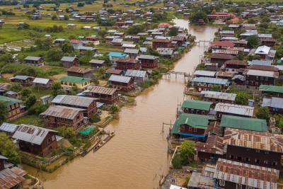 A physics-informed deep learning method for downscaling a large-scale river model helps better simulate river flooding. (Image by Tony Wu | Pexels) 