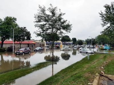 Researchers examine how past weather events could re-occur under future climate conditions, providing crucial insights into climate change impacts on extreme weather events such as flooding. Photo by Jim Gade from Unsplash.