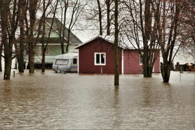 Floods are among the costliest natural hazards in the USA, with 2019 losses totaling $335 billion, the highest for property and agricultural damages from natural disasters.