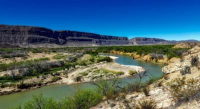 Water between mountains.