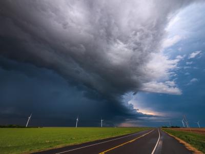 Most regions in the Great Plains experience 4–5 mesoscale convective systems each month in the warm season and their intense rainfall causes most floods east of the Rocky Mountains. 