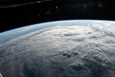 A new deep-learning-based model that can run on a laptop produces comparable results to a more computationally expensive model for tropical cyclone intensity forecasting. 